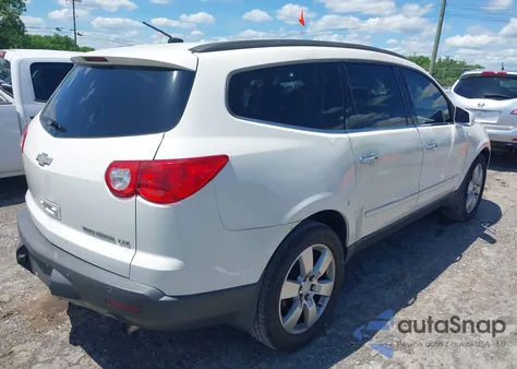2011 Chevrolet Traverse Ltz z USA, uszkodzony, nr VIN 1GNKRLED0BJ179902
